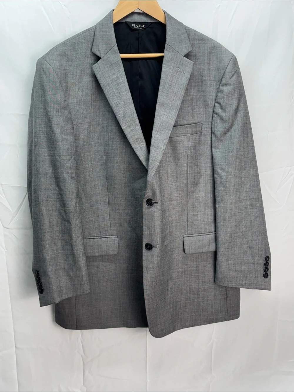 Jos. A. Bank Men’s Gray Two-Button Suit Blazer